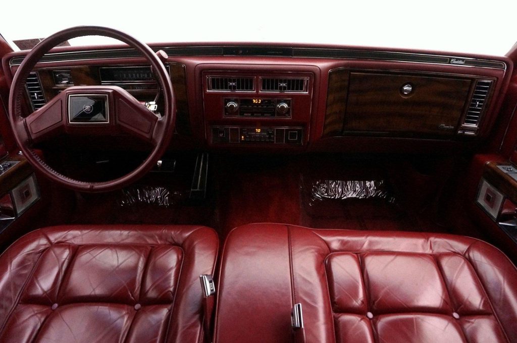 Cadillac Brougham 5.0 V8 1987