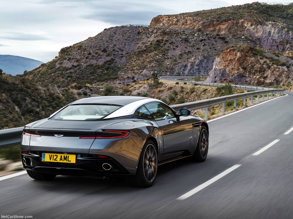 Aston Martin DB11 5.2 V12 2016