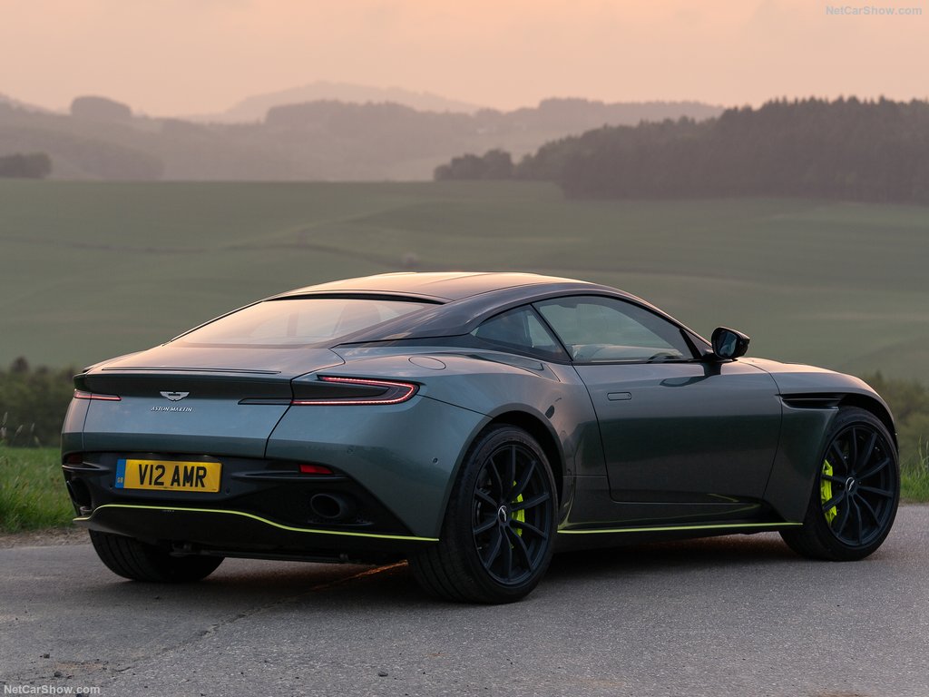 Aston Martin DB11 AMR 5.2 V12 2018